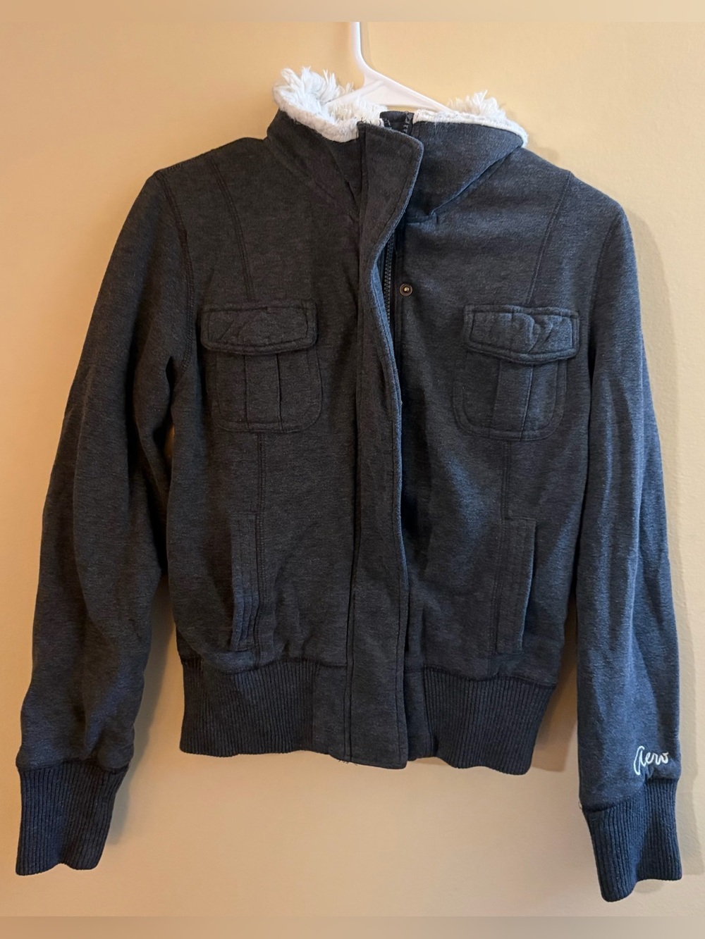 Aeropostale Dark Gray Hooded Puffer Jacket with Faux Fur Trim size medium